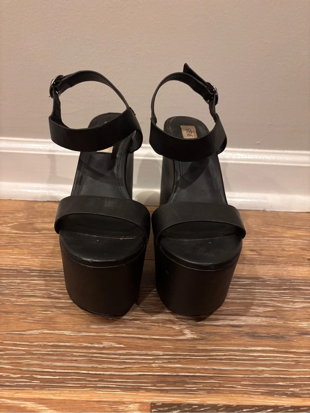 Steve Madden Black Platform Block Heel Sandals with Round Buckle